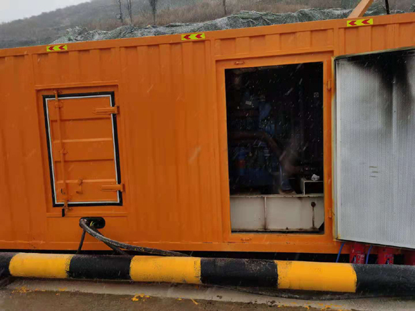 石首发电机出租 柴油发电机组电压低报警怎么办？